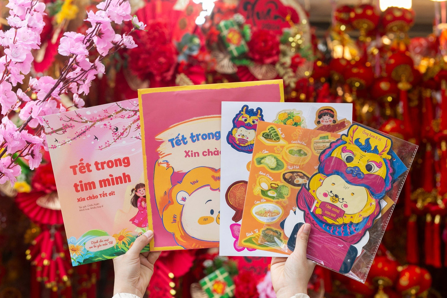 Tet In My Heart Giftset & Ethnic Wooden Dolls Craft Set Combo | Combo Bộ Sách Tết Trong Tim Mình & Bộ Trang Trí Búp Bê