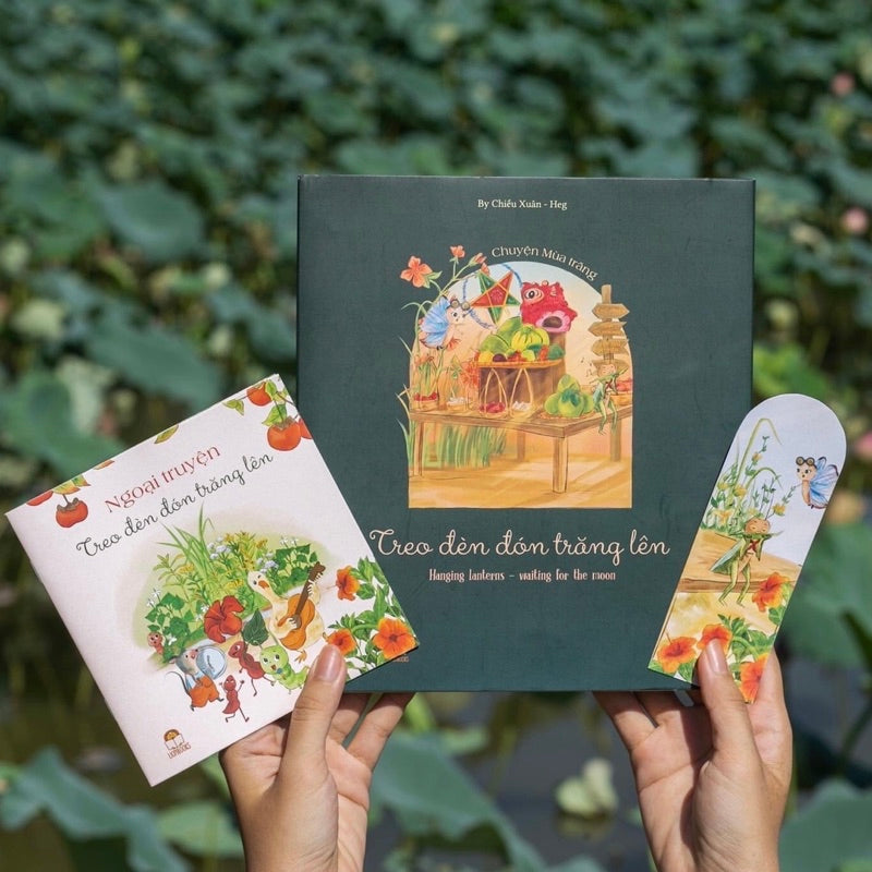 Bilingual Boxset "Calling the Moon with Lanterns" | Hộp quà Treo Đèn Đón Trăng song ngữ