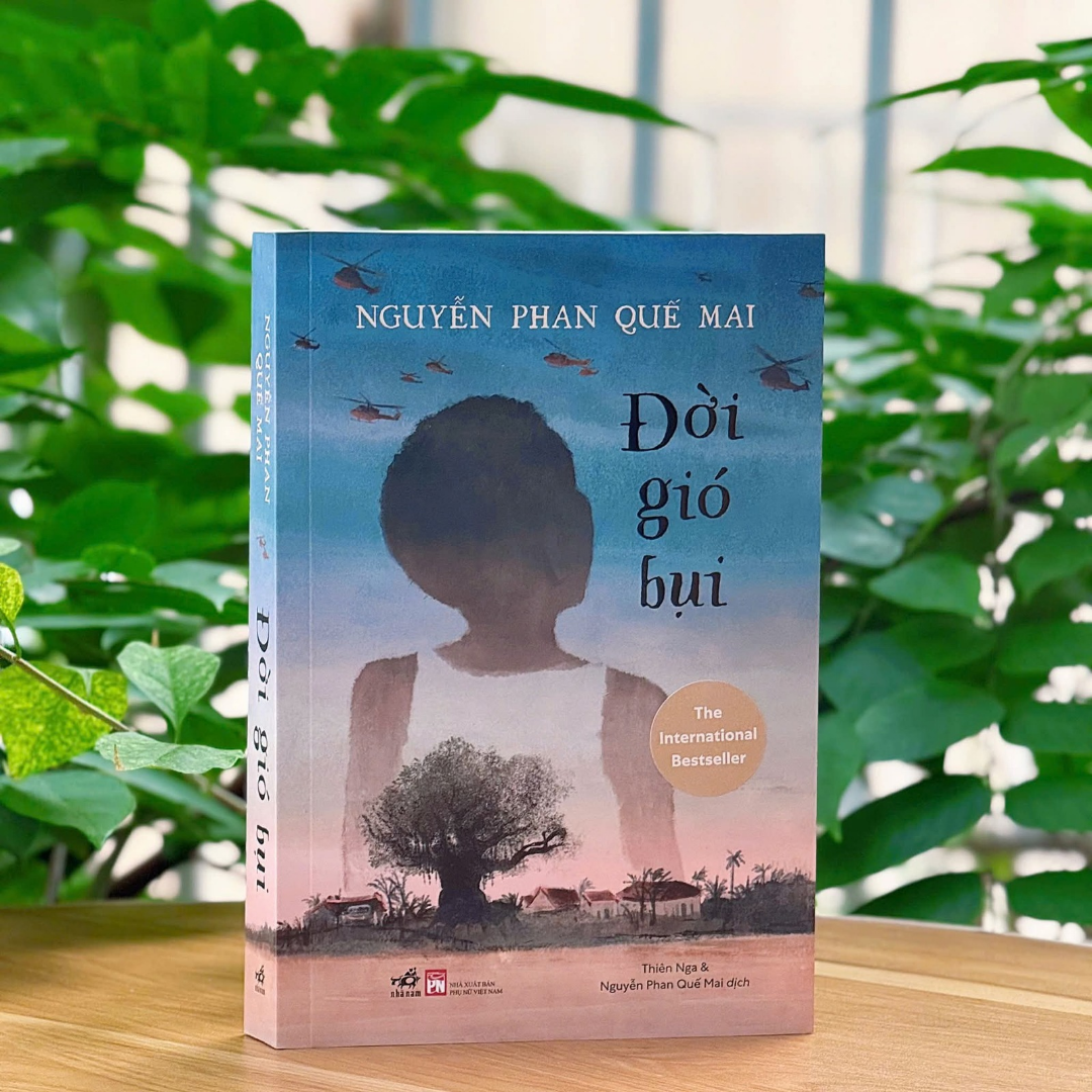 Đời gió bụi, Translation of Dust Child