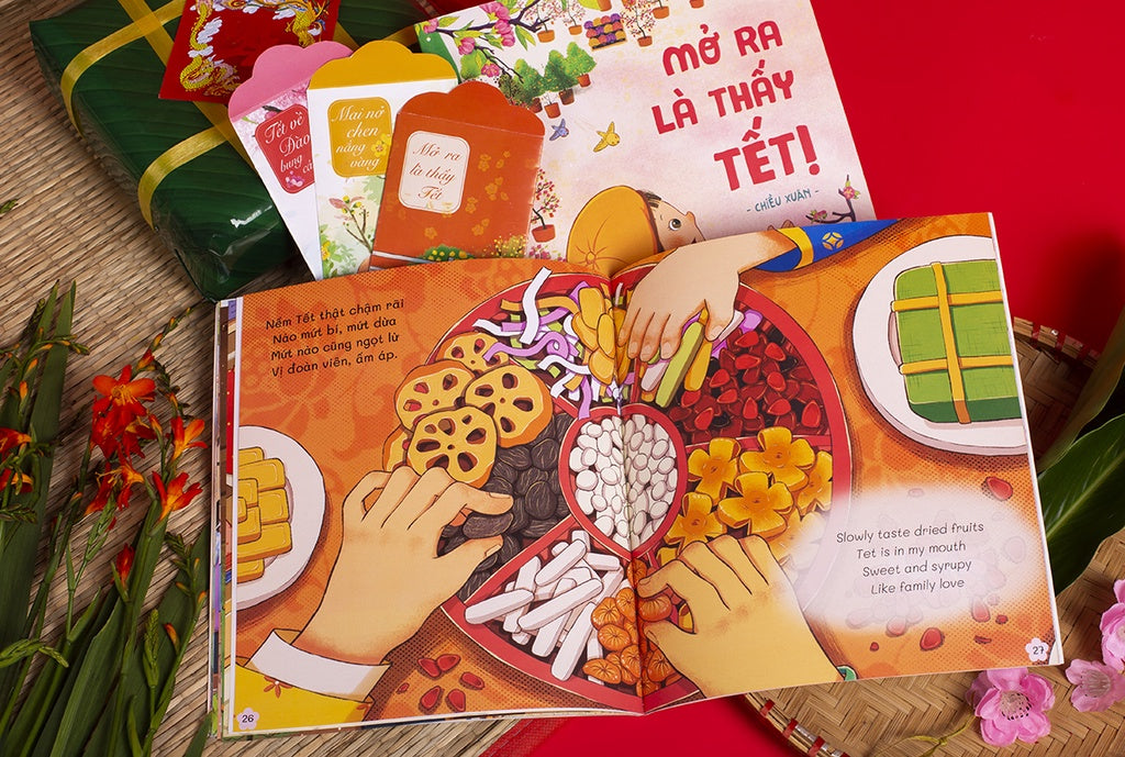 Bilingual set: Open to See Tet (North Vietnam) | Set Mở ra là thấy Tết (Tết hồng đào miền Bắc)